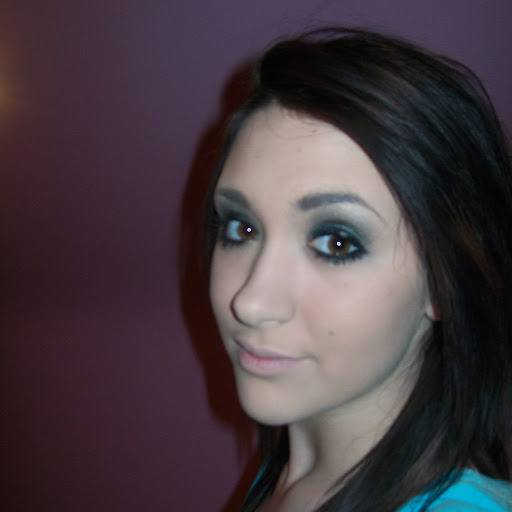 Vicky Kelly Photo 12