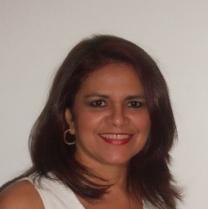 Jane Batista Photo 5