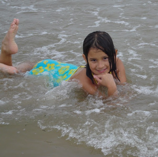 Samantha Hollingsworth Photo 17