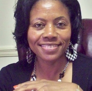 Brenda Garrett Photo 11