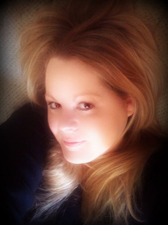 Brandi Robertson Photo 38