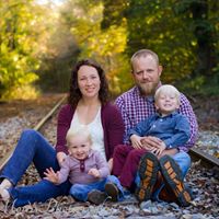 Kelly Lyons Photo 29