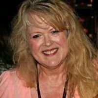 Rae Meyers Photo 2