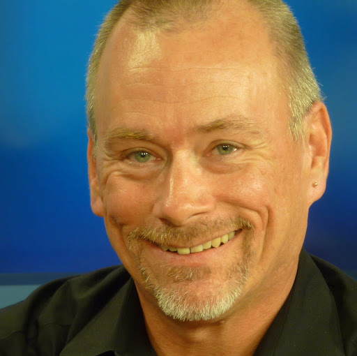 Kevin Howell Photo 26