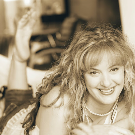 Kristie Brooks Photo 10