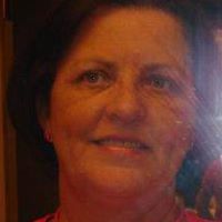 Kathy Bunch Photo 37