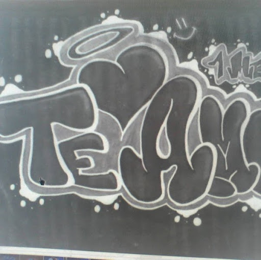 Frank Vargas Photo 17