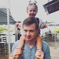 Sarah Jameson Photo 40