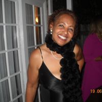 Christine Miles Photo 39