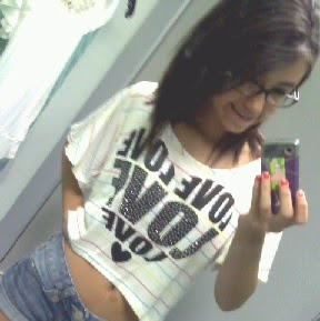 Alicia Gonzales Photo 17