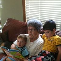 Carol Mills Photo 14