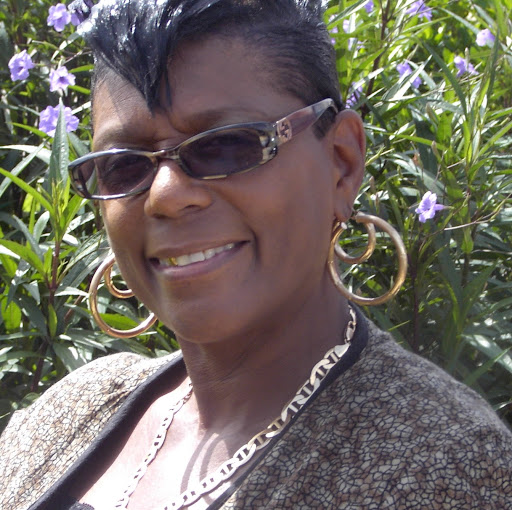 Cynthia Mobley Photo 23