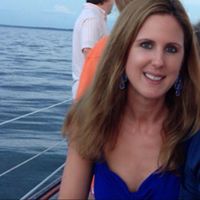 Laura Harmon Photo 30