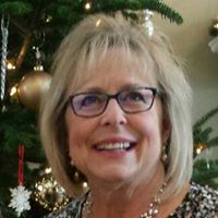 Elaine Stevens Photo 17