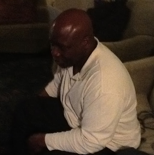 Christopher Singleton Photo 30
