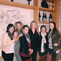 Linda Rhodes Photo 24