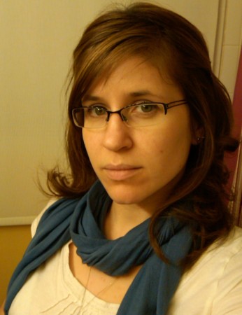 Elizabeth Wells Photo 24