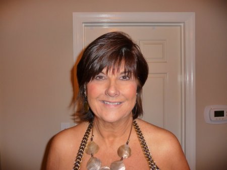 Cindy Reynolds Photo 1