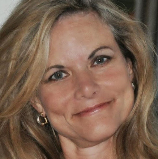 Kathleen Simmons Photo 21