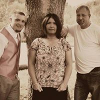 Kimberly Hicks Photo 39