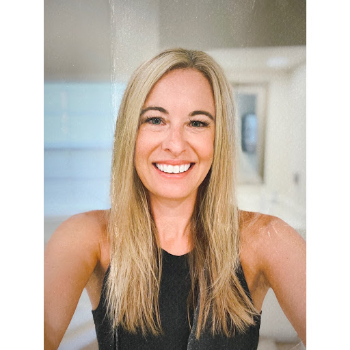 Paula Wolf Photo 33