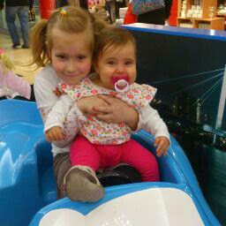 Nicole Hahn Photo 22