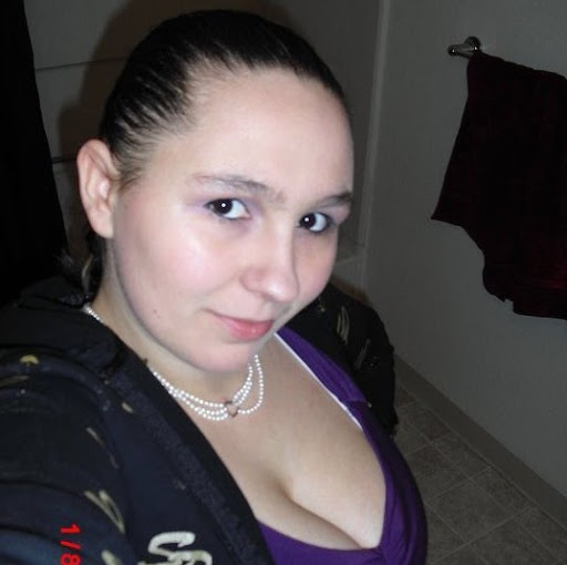 Vickie Reed Photo 33