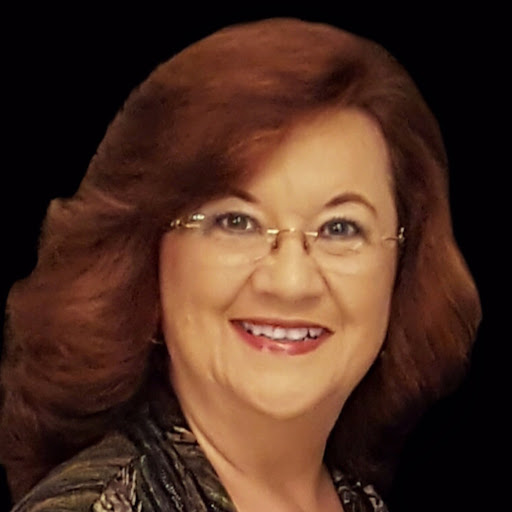 Linda Vance Photo 31