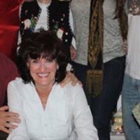 Connie Cartwright Photo 26