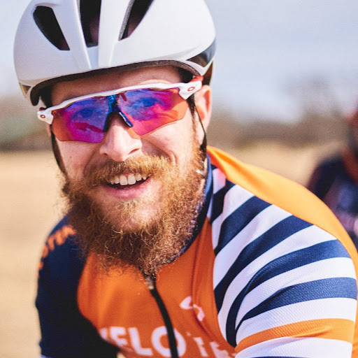 Chris James Photo 17