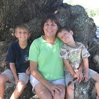 Catherine Myers Photo 25