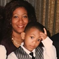 Kimberly Drake Photo 22