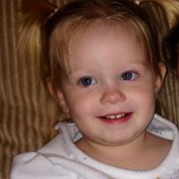 Lori Moore Photo 14