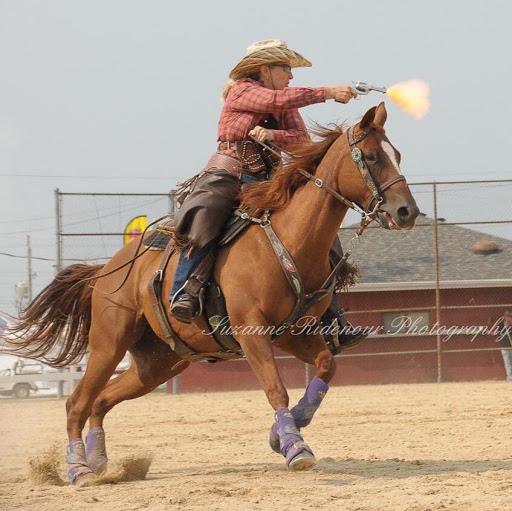 Tammy Martin Photo 6