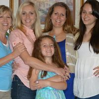 Debbie Tucker Photo 16