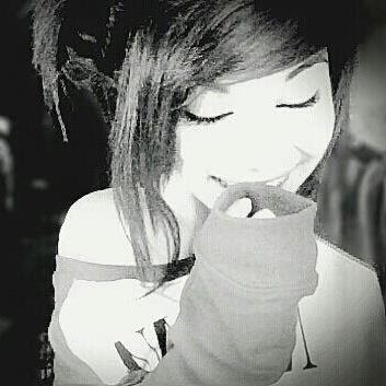 Sarah Avila Photo 29