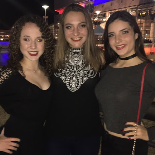 Christina Bird Photo 7