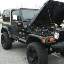 Jesse Mercer Photo 26