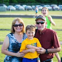 Debbie Guthrie Photo 30