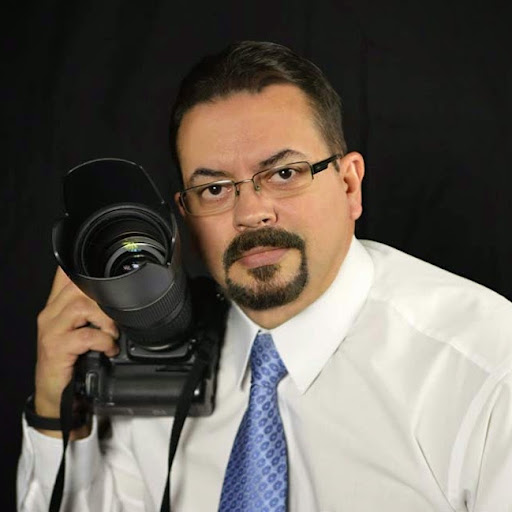 Edwin Davila Photo 40