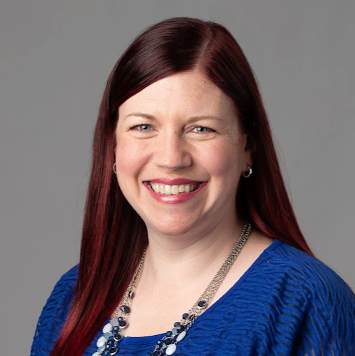 Amelia Williams Photo 31