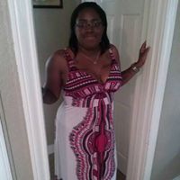 Juliana Watson Photo 24