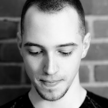 Jane Whitaker Photo 28