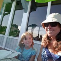 Jennifer Neely Photo 16