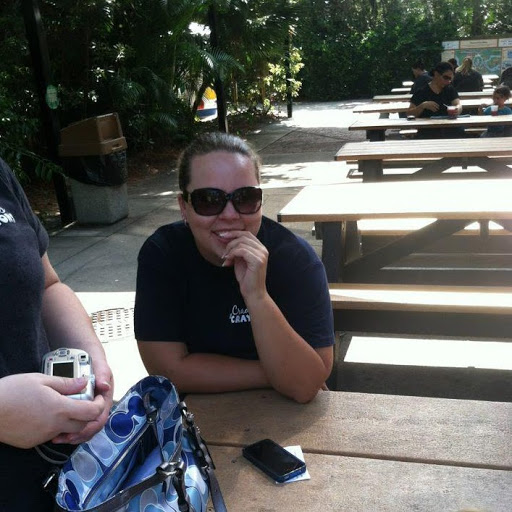 Amanda Martin Photo 53