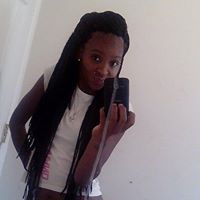 Olivia Young Photo 26