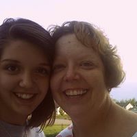 Ellen Mackey Photo 6