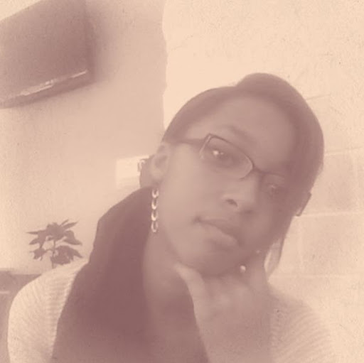 Christina Williams Photo 33