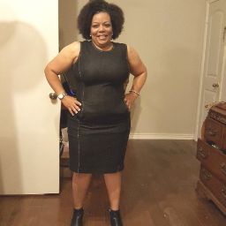 Alicia Hawkins Photo 10