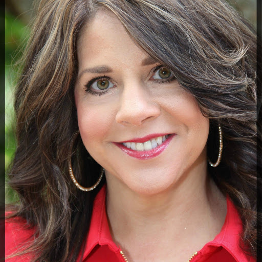Angela Stout Photo 34